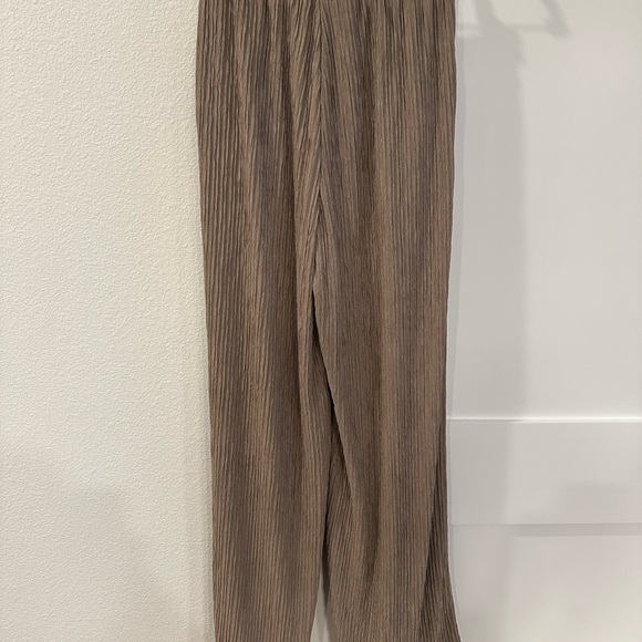 Brown Ribbed Lounge Set - Picture 4 of 4